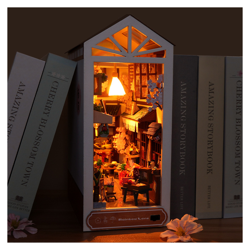 Cottage Diorama Book Puzzle Glow House
