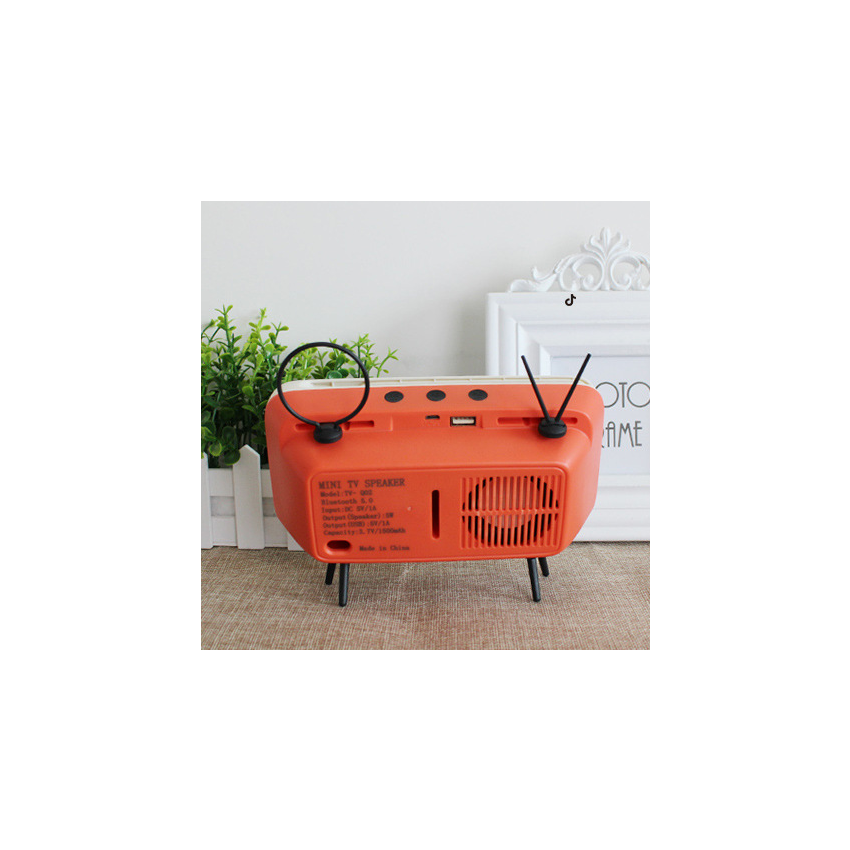 Retro TV Speaker Phone Stand